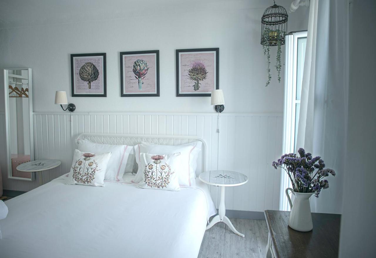Vinnus Guesthouse Ericeira Exterior foto
