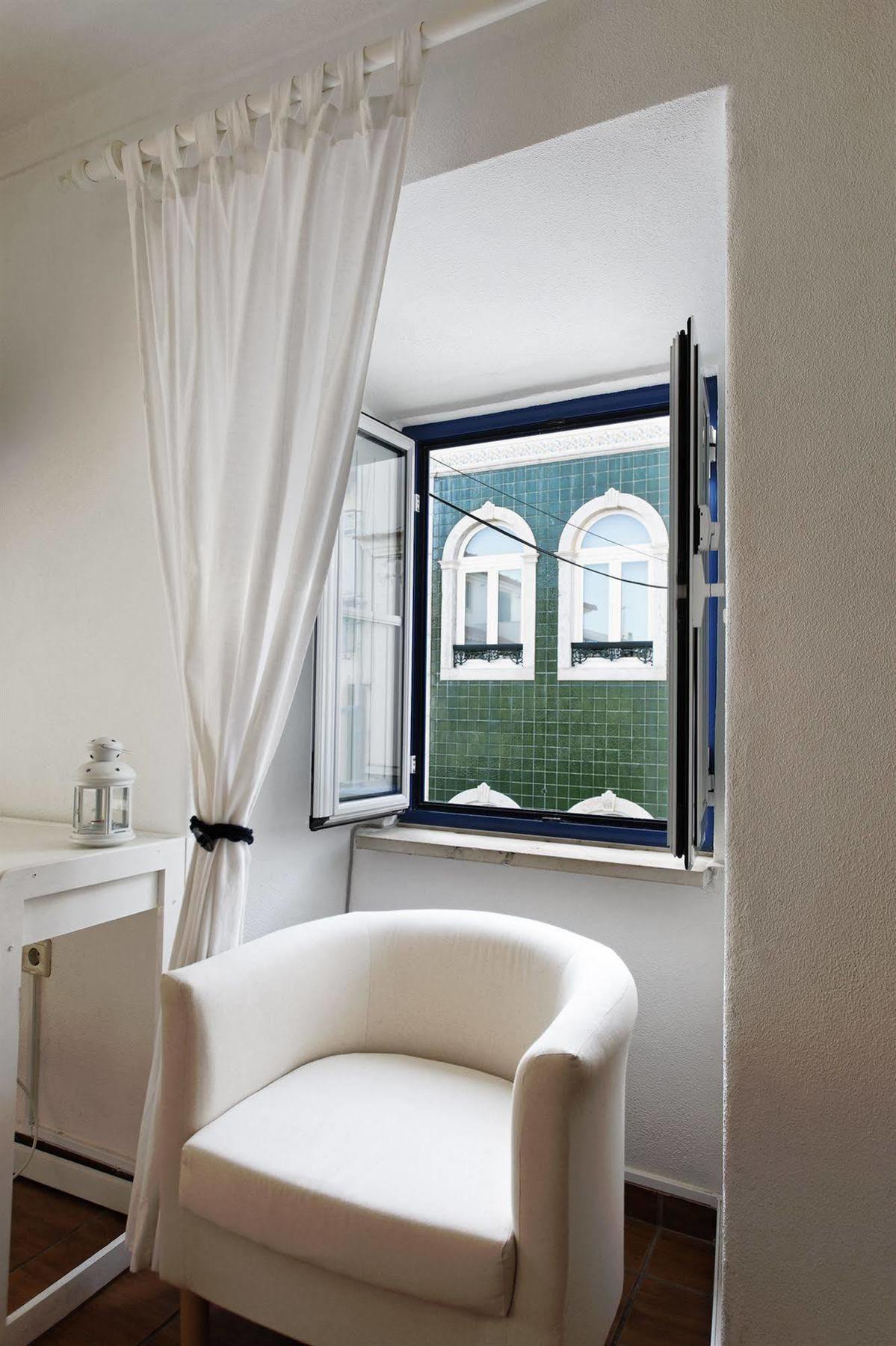 Vinnus Guesthouse Ericeira Exterior foto